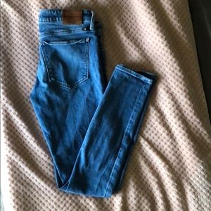 Lucky Brand skinny Ankle jeans size 2